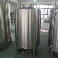 成都市鸿谦果汁储存罐不锈钢储酒罐追求品质货源充足